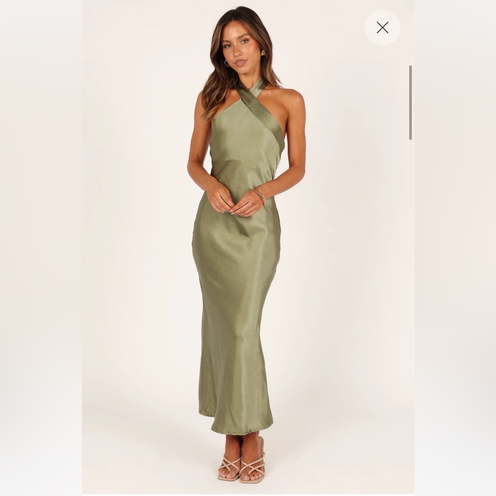 Petal and Pup Grasie Midi Dress in Green